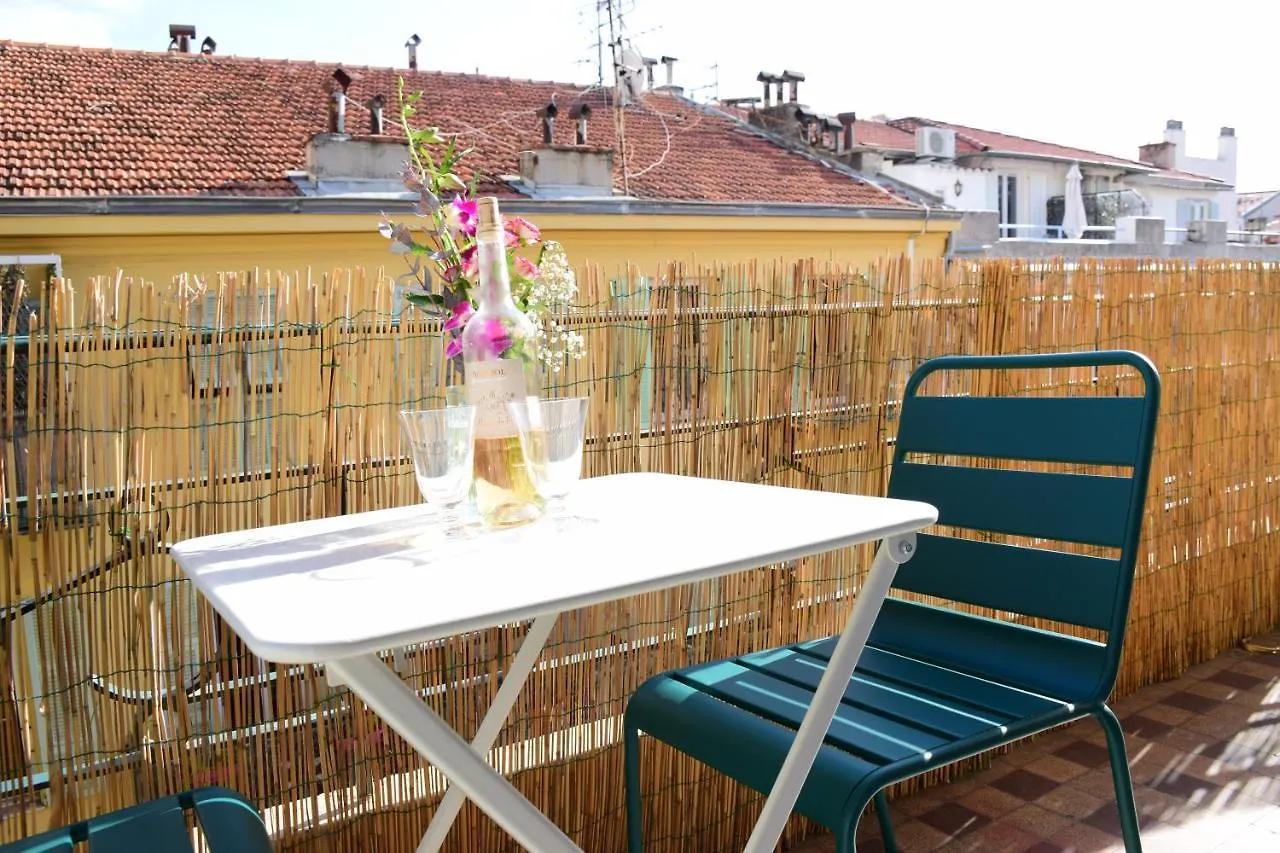 Apartment Les Gerardines By Enjoynice, 3-Room With Airco And Balcony